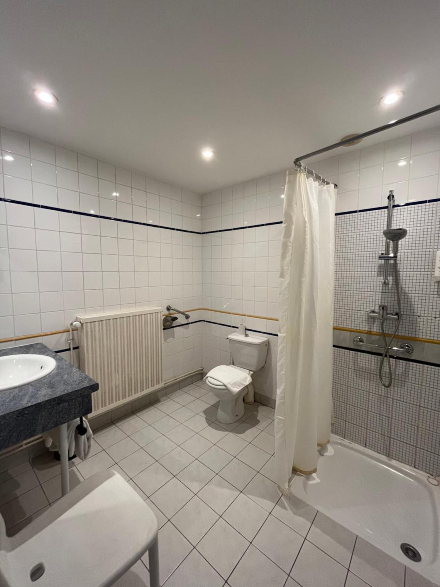 Hotel De Troyes Kültér fotó