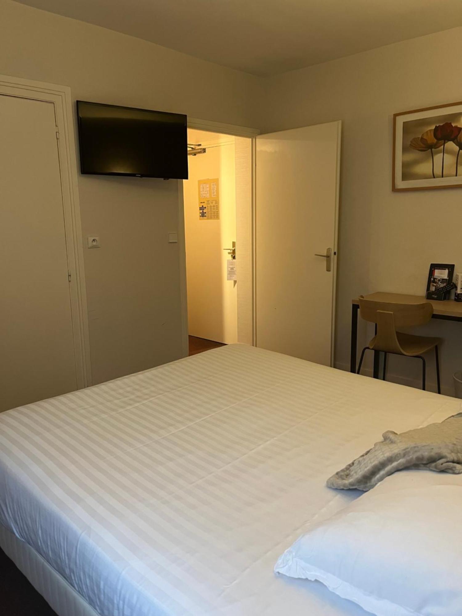 Hotel De Troyes Szoba fotó